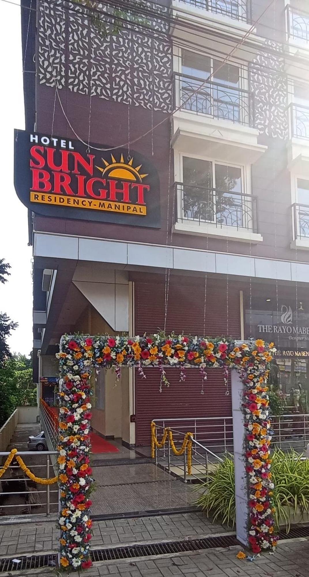 Hotel Sun Bright Residency Manipal Buitenkant foto